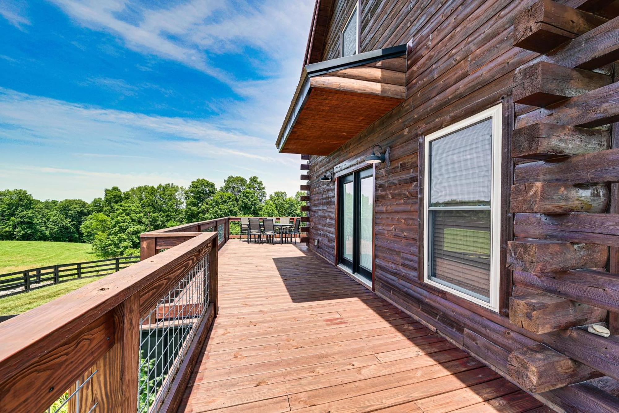 Scenic Getaway With Deck 7 Mi To Mammoth Cave Park! Villa Brownsville Eksteriør billede