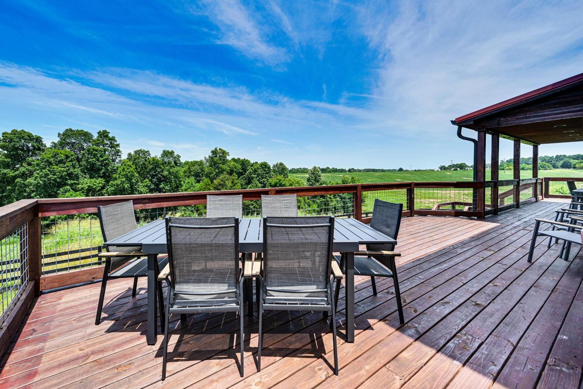 Scenic Getaway With Deck 7 Mi To Mammoth Cave Park! Villa Brownsville Eksteriør billede